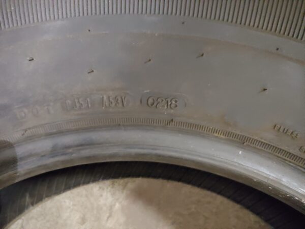 Un (1) pneu Goodyear Wrangler SR-A LT265/70R18 - Image 8