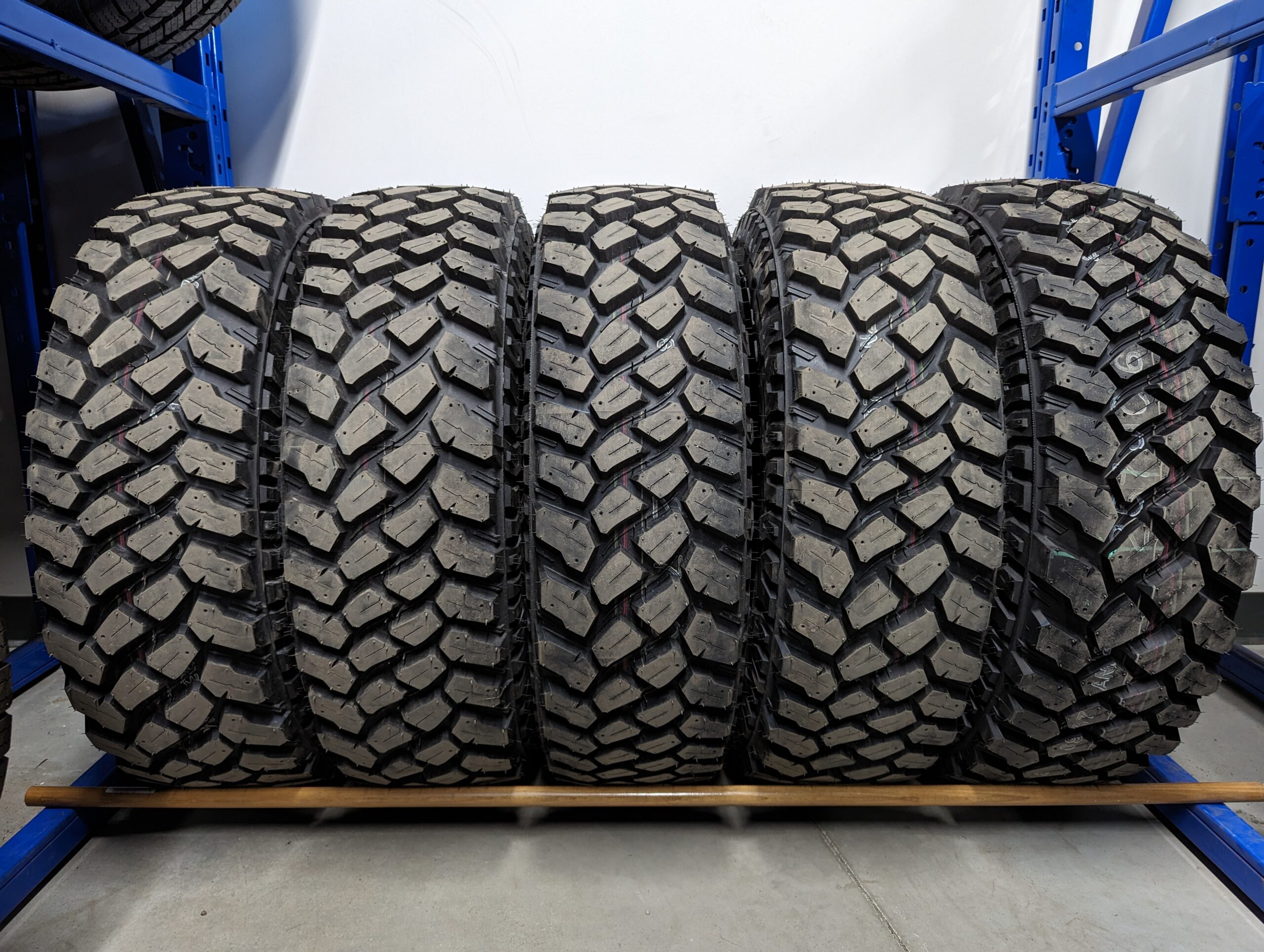 Ensemble de 5 pneus Firestone Destination M/T2 LT255/75R17 - Solupneus