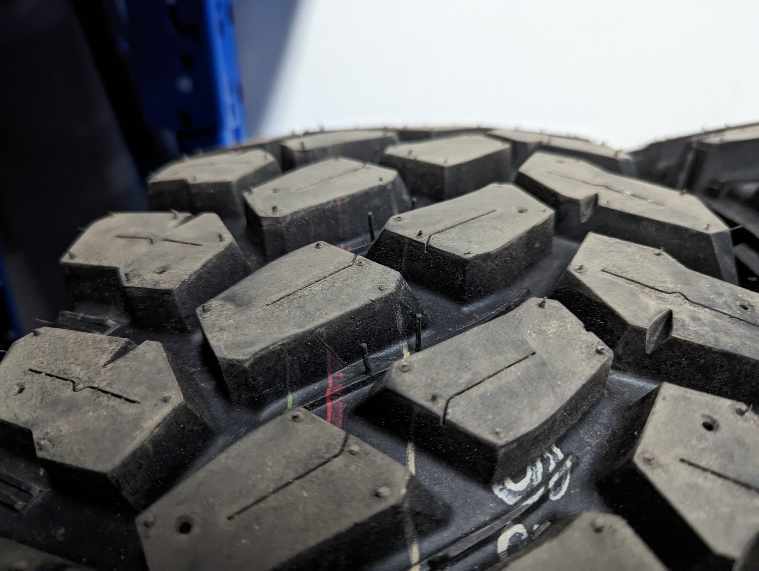 Ensemble de 5 pneus Firestone Destination M/T2 LT255/75R17 - Solupneus