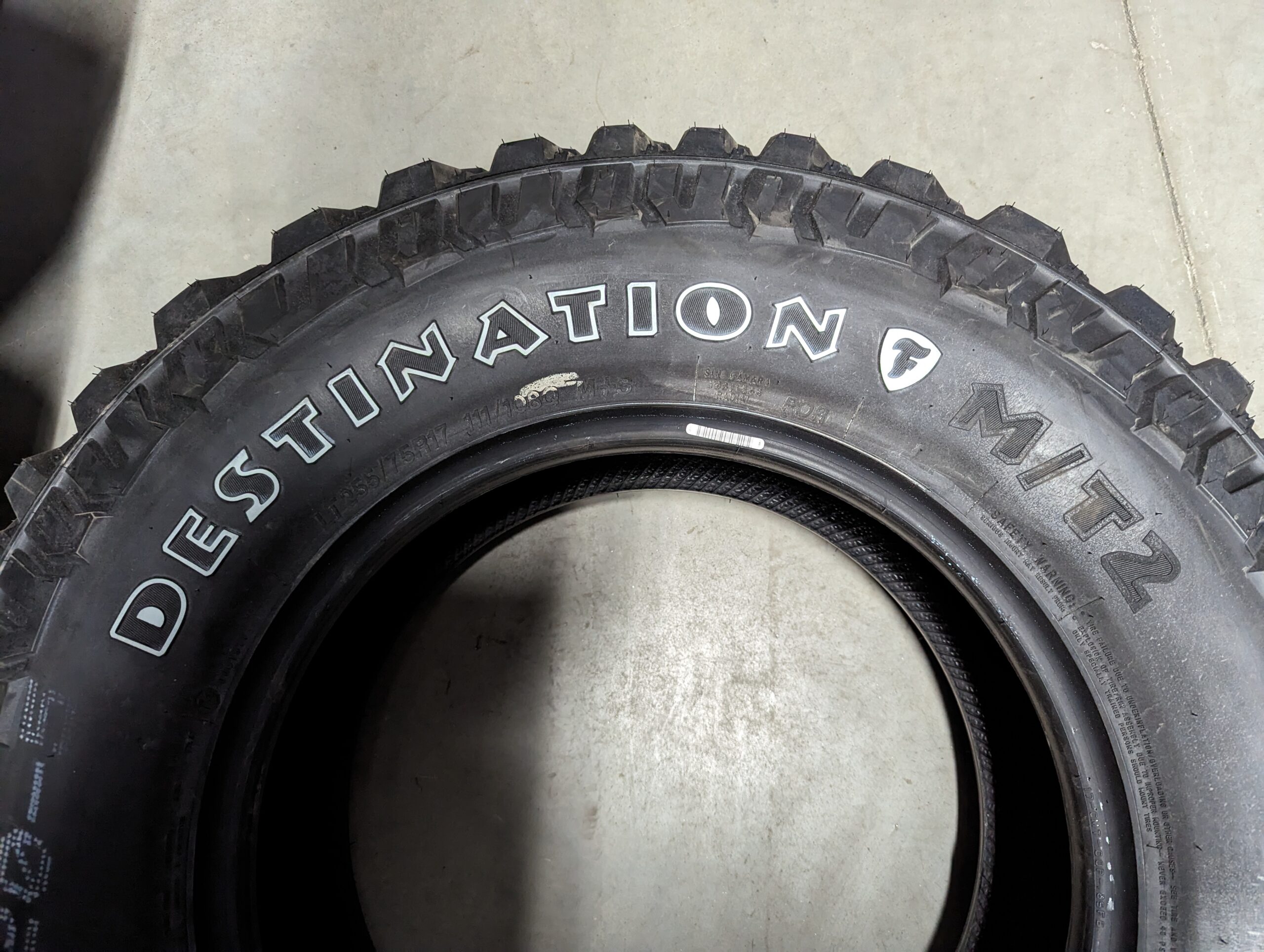 Ensemble de 5 pneus Firestone Destination M/T2 LT255/75R17 - Solupneus