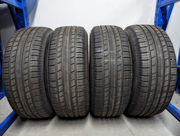 Ensemble de 4 pneus Michelin Premier LTX 265/60R18