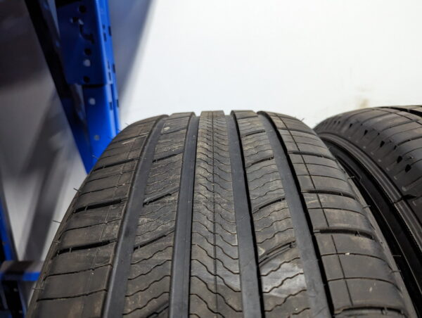 Ensemble de 4 pneus Michelin Premier LTX 265/60R18 - Image 2