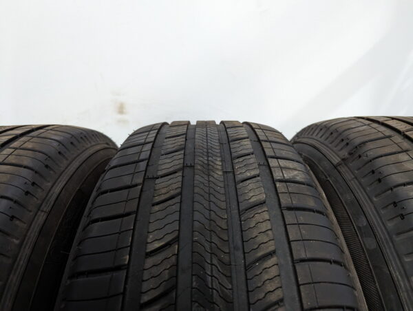 Ensemble de 4 pneus Michelin Premier LTX 265/60R18 - Image 4