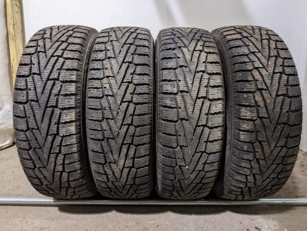 Ensemble de 4 pneus Ironman Polartrax Gen 2 225/65R17