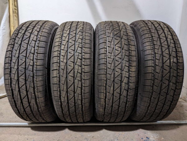 Ensemble de 4 pneus Firestone Destination LE2 265/65R17