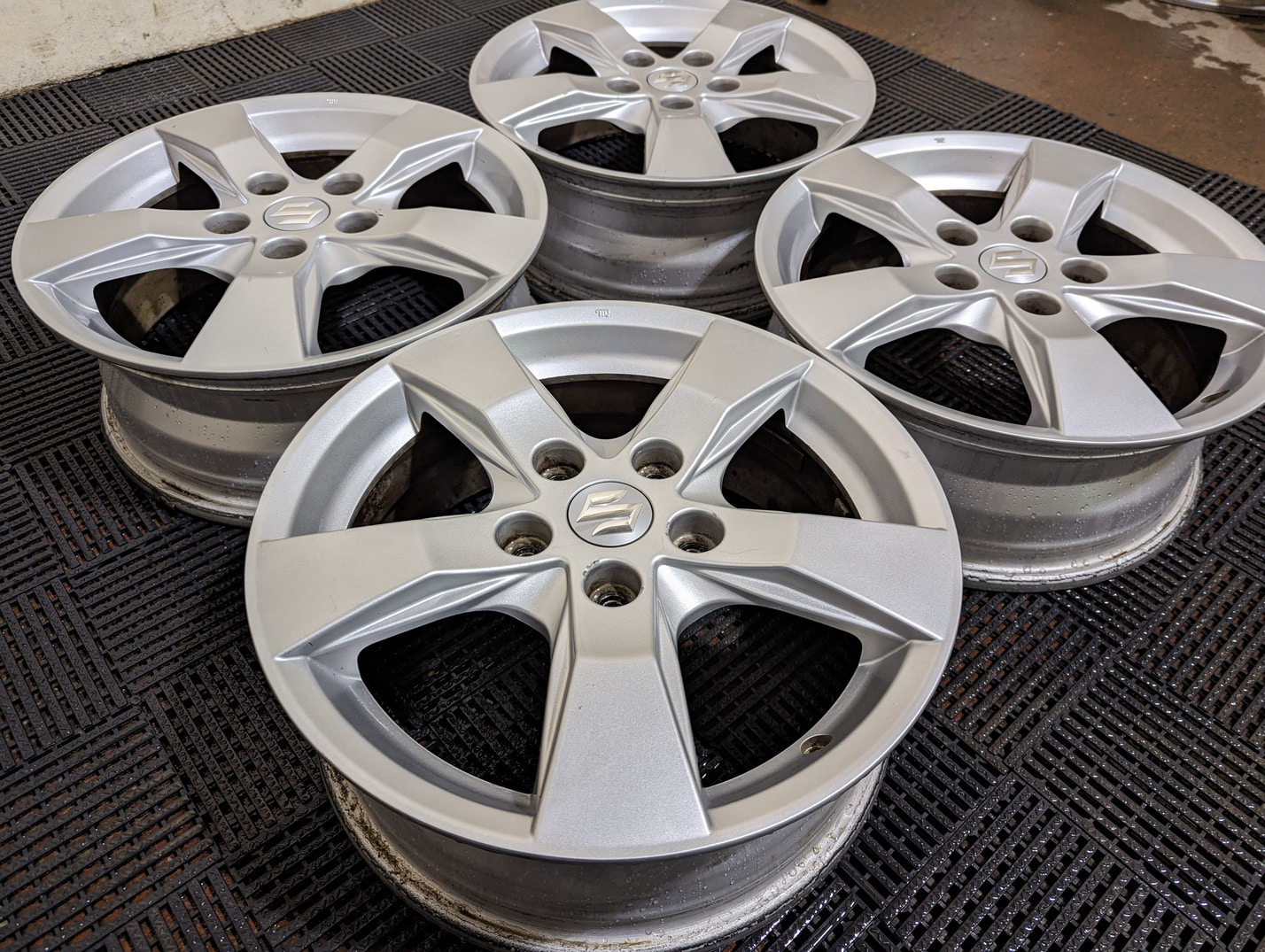 PXL_20240313_204011007