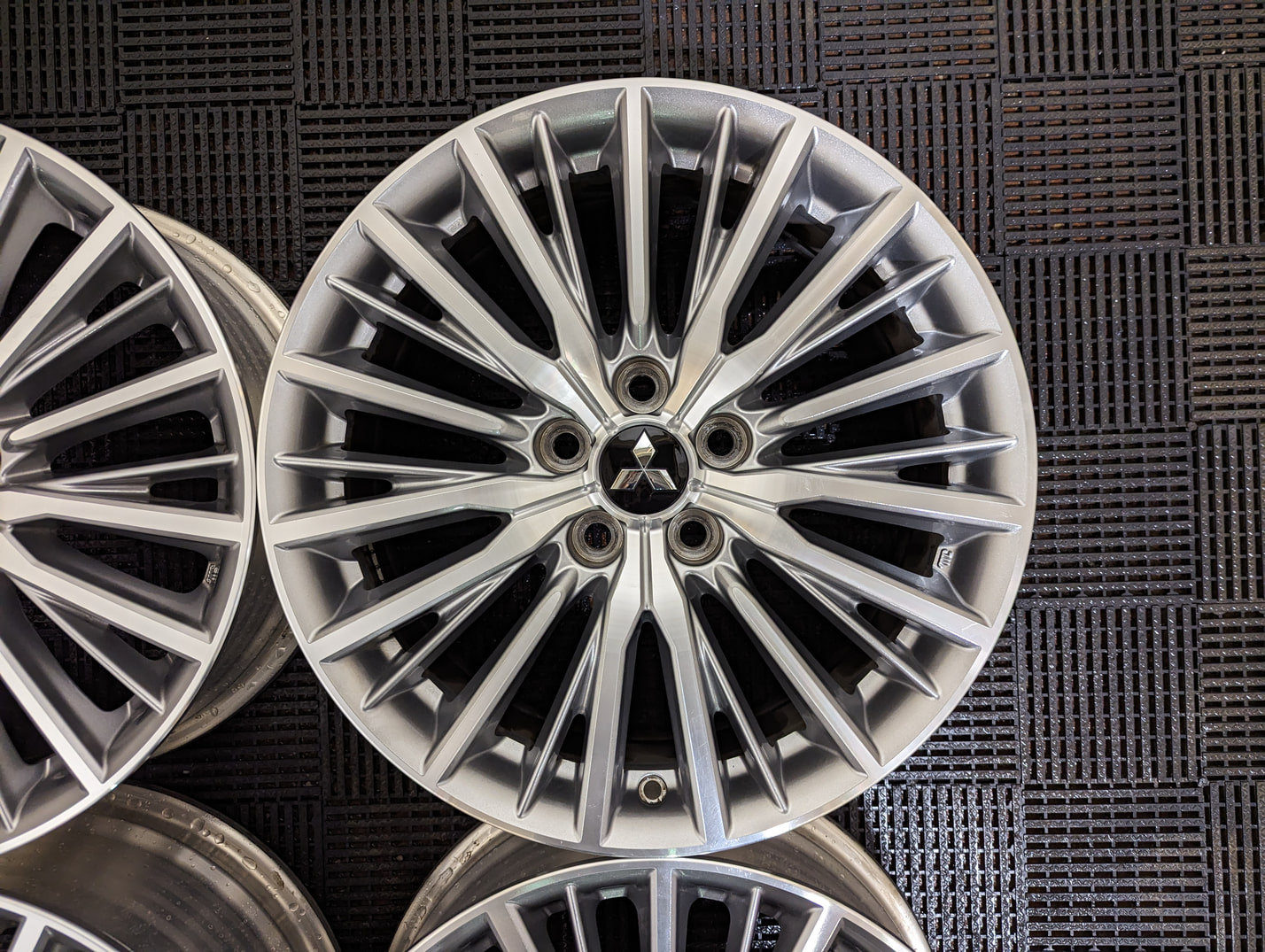 PXL_20240315_210639522