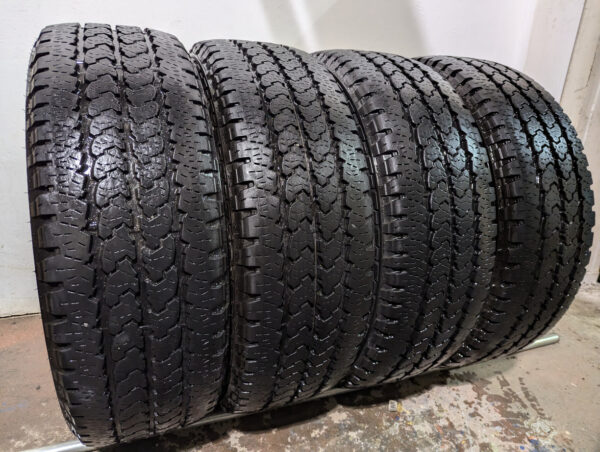 Ensemble de 4 pneus d'occasion Firestone Transforce AT2 LT265/70R17 - Image 2