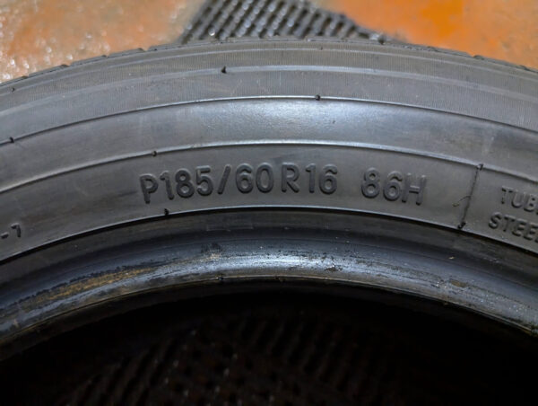 Ensemble de 4 pneus d'occasion Toyo Proxes A27 185/60R16 - Image 11