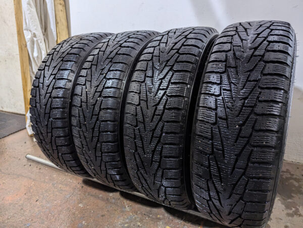 Ensemble de 4 pneus d'occasion Nokian Nordman 7 SUV 215/70R16 - Image 3