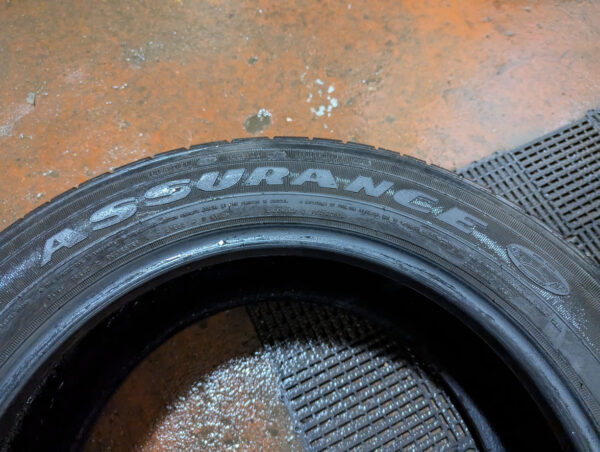 Ensemble de 4 pneus d'occasion Goodyear Assurance Fuel Max 225/55R17 - Image 5