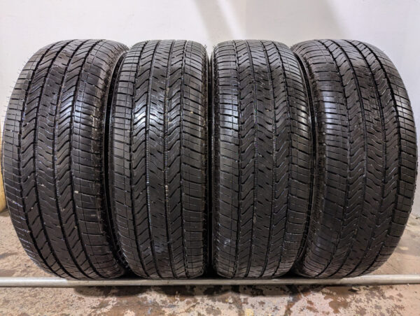 Ensemble de 4 pneus d'occasion Bridgestone Alenza A/S 02 225/65R17